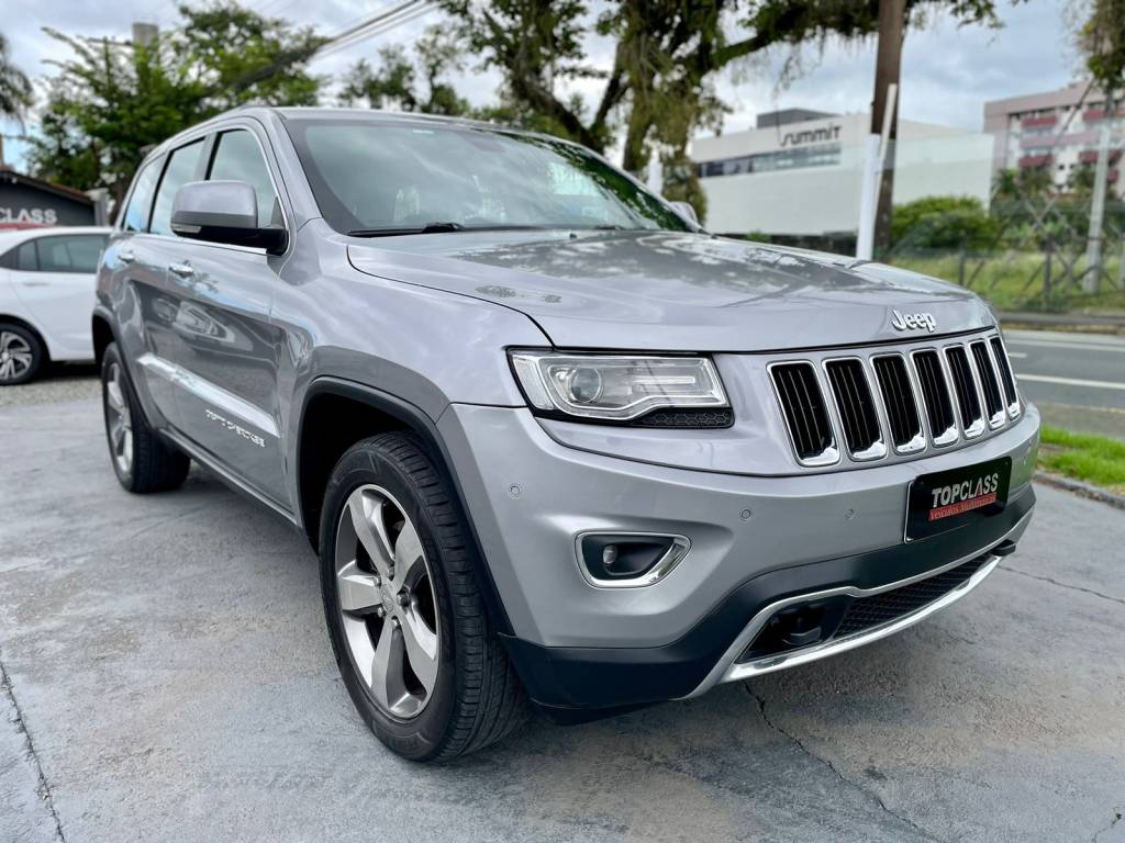 Jeep Cherokee 3.6    2015