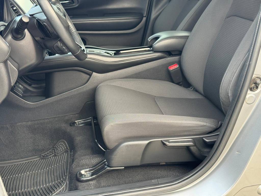 Honda HR-V 1.8    2021