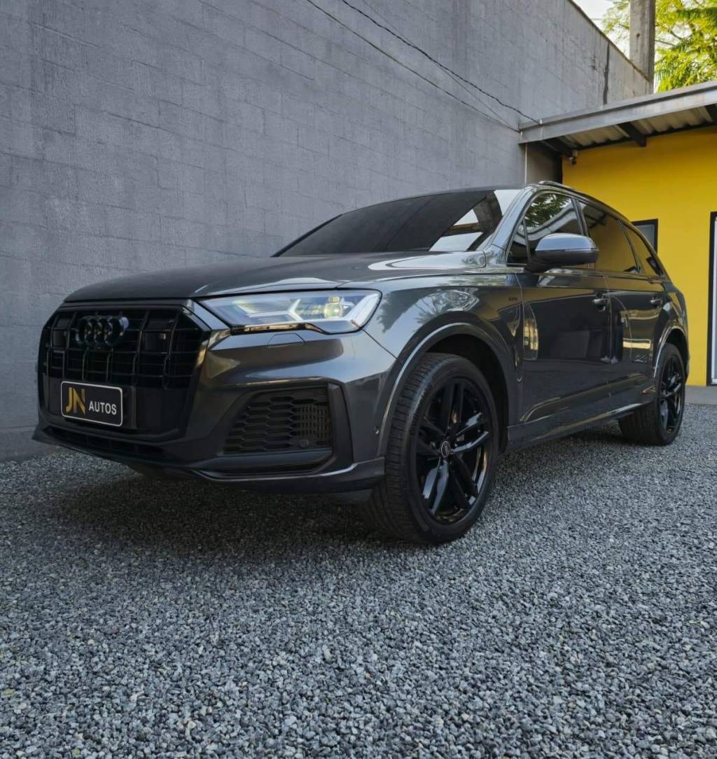Audi Q7 S-Line 3.0 V6 TFSI Quattro Tiptronic    2021