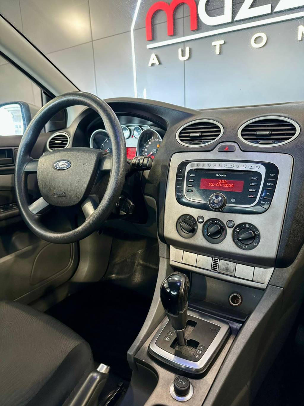 Ford Focus 2.0 flex 16v    2009