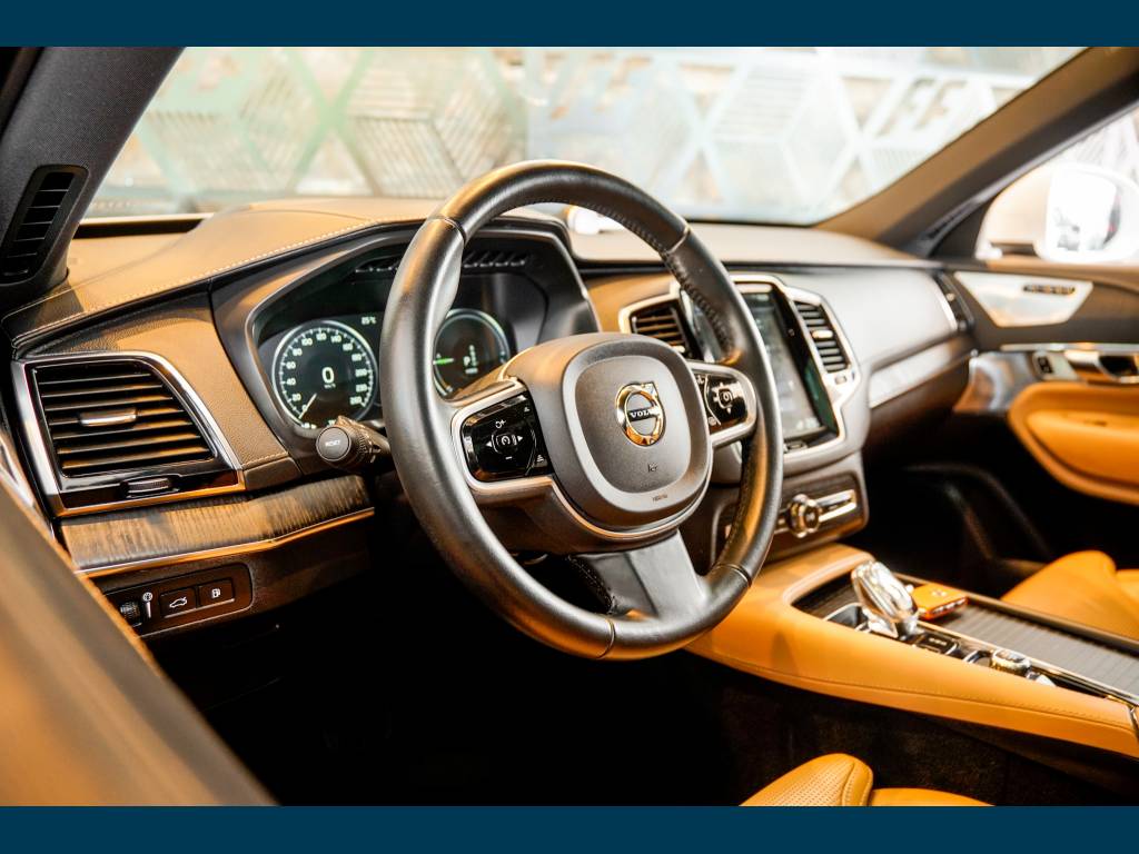 Volvo XC90 2.0 12v    2022