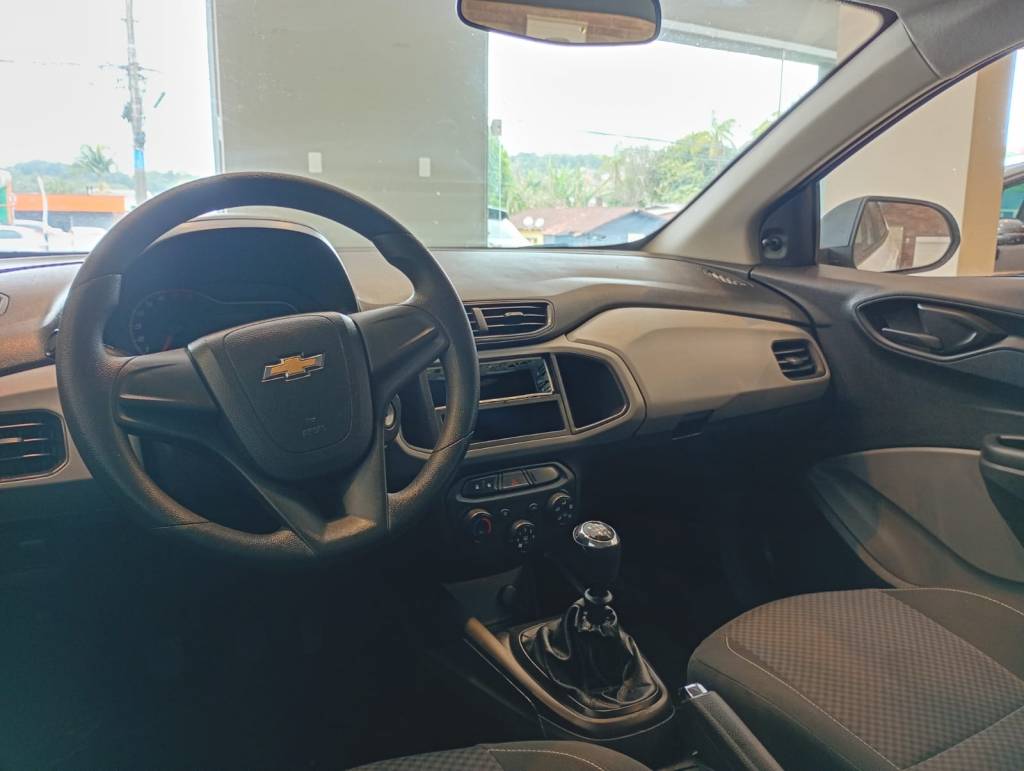 Chevrolet Onix 1.0    2019