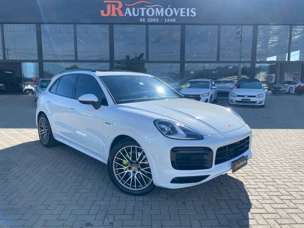 Porsche Cayenne 3.0 V6 (Híbrido)    2023