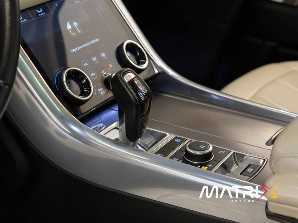 Land Rover Range Rover 3.0    2020