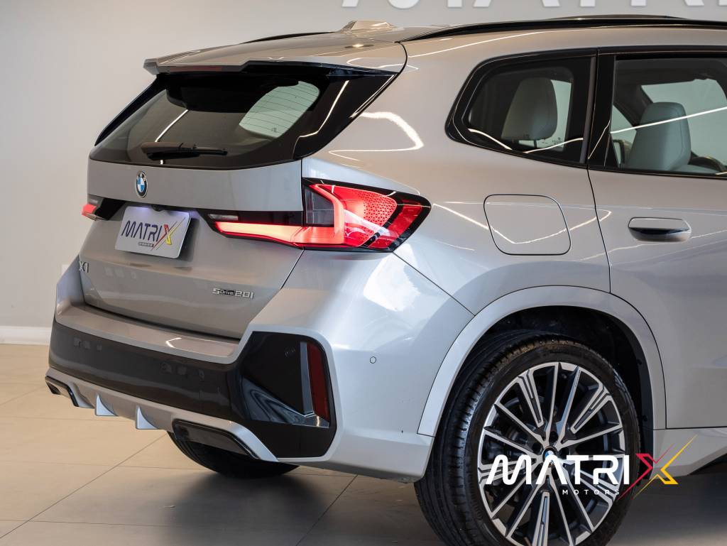 BMW X1 2.0    2023
