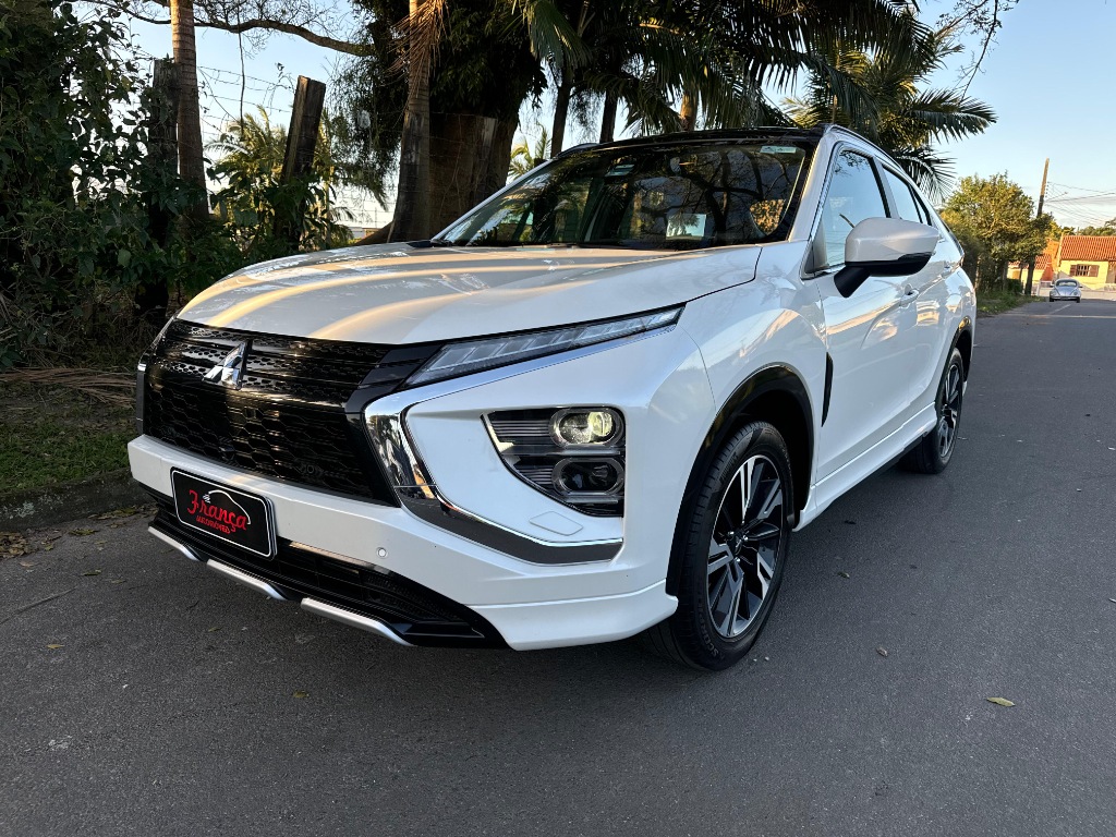 Mitsubishi Eclipse Cross     2024