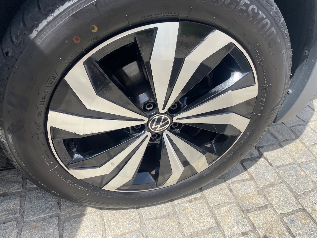 Volkswagen T-Cross Sense 200 tsi    2022