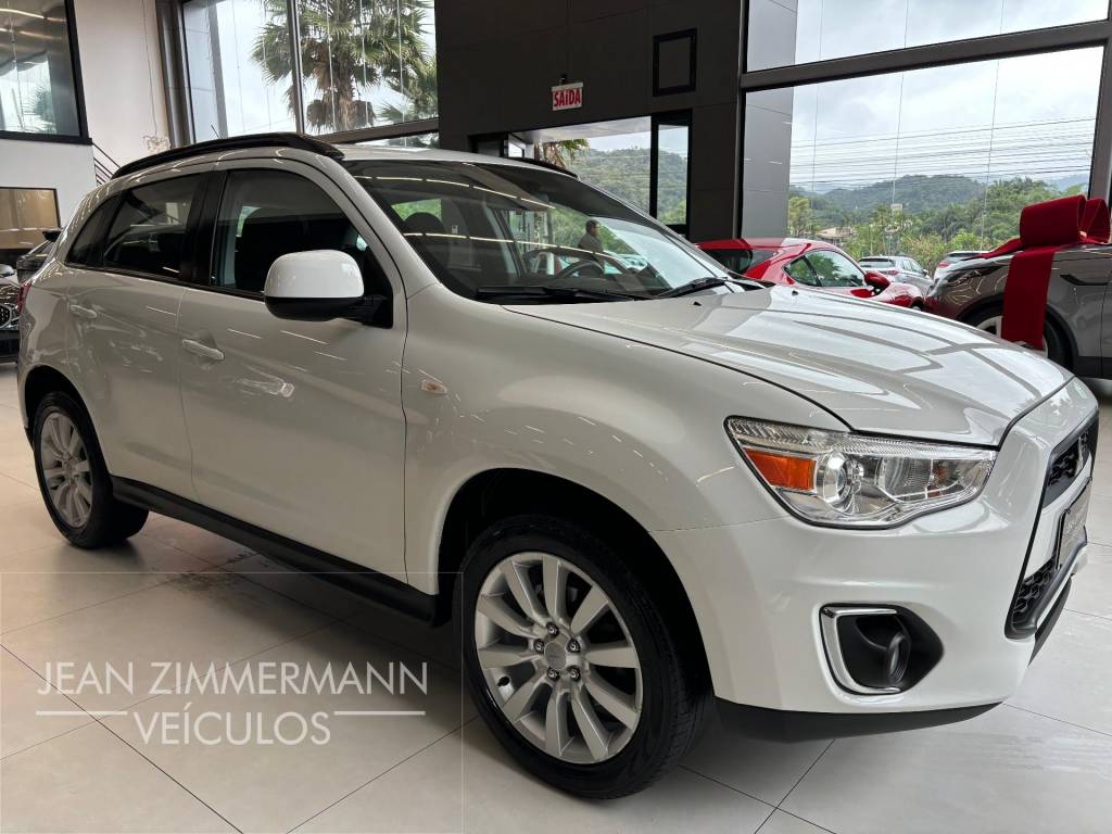 Mitsubishi ASX MITSUBISHI MMCASX 20 CVT    2015