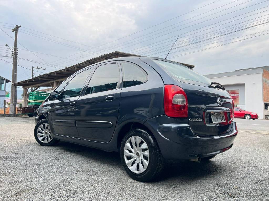 Citroën Xsara Picasso Glx 2.0 16v  aut.    2007