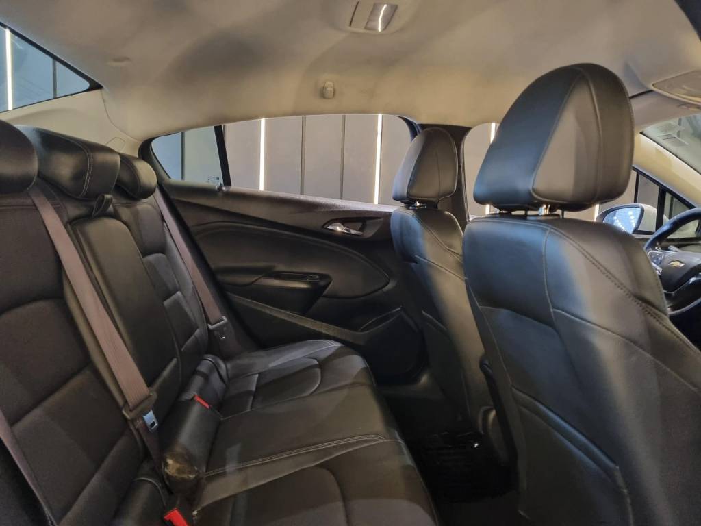 Chevrolet Cruze Lt 1.4 16v turbo flex 4p automático.    2017