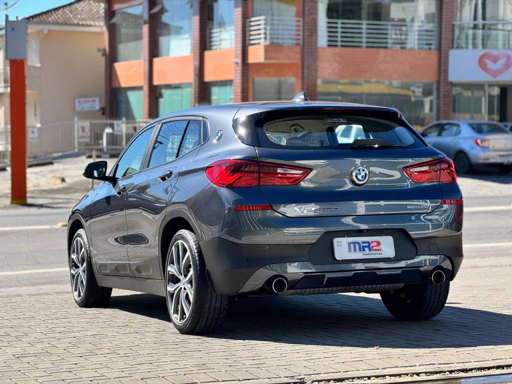 BMW X2 2.0 sdrive 20i tb a. flex aut    2019
