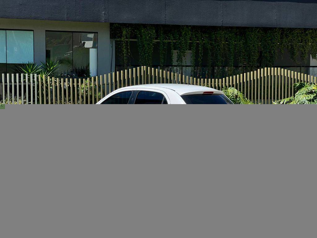 Volkswagen Gol (novo) 1.0 mi total flex 8v 4p    2014