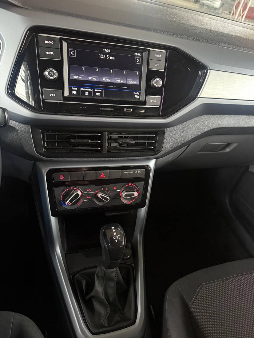 Volkswagen T-Cross 1.0 200 tsi flex aut.    2024