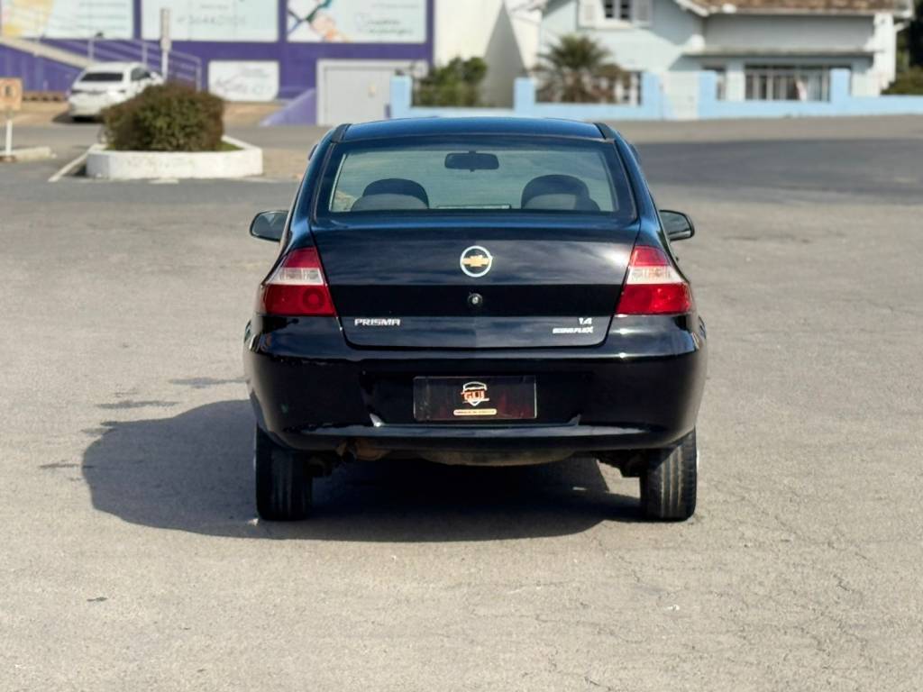 Chevrolet Prisma 1.4 8v    2011