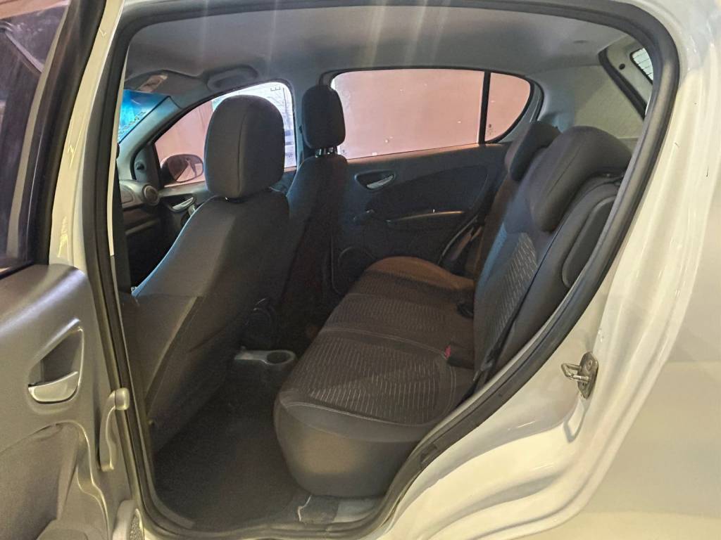 Fiat Palio 1.0 8v    2016