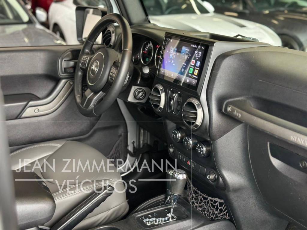 Jeep Wrangler Unlimited sport 3.6 v6 284cv 4p    2015