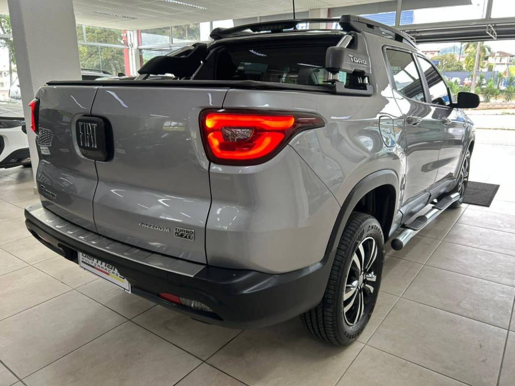 Fiat Toro Freedom 1.3 t270 4x2 flex aut.    2022