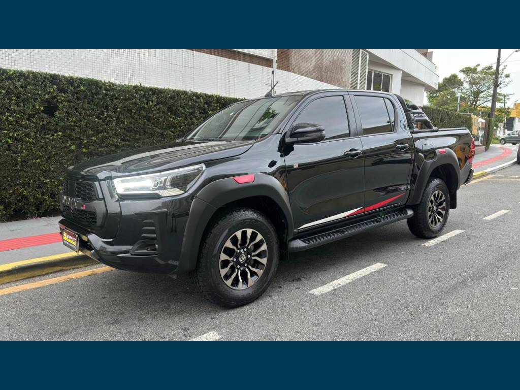 Toyota Hilux CD GR-S 4x4 2.8 TDI Dies. Aut.    2022