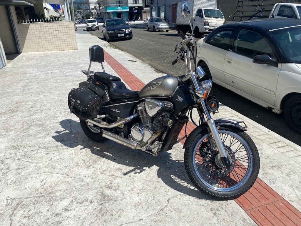 Honda VT Shadow 600    2000
