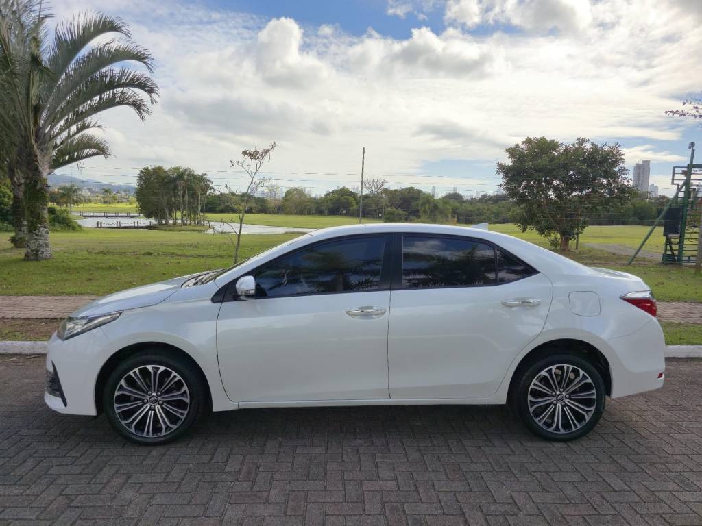 Toyota Corolla Xei 2.0 flex 16v aut.    2018