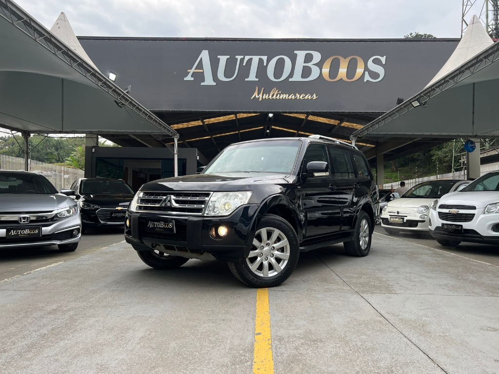 Mitsubishi Pajero HPE 3.8    2011