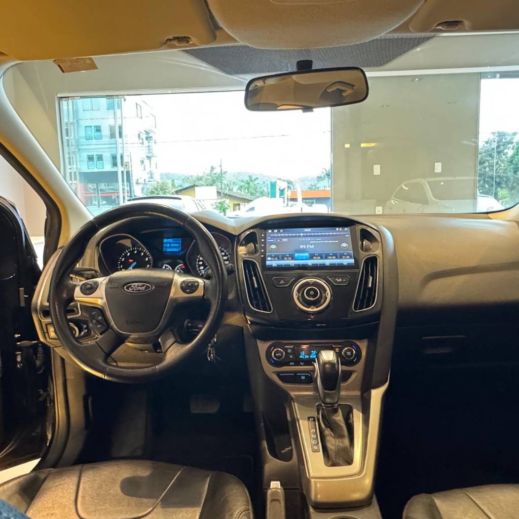 Ford Focus 2.0    2015