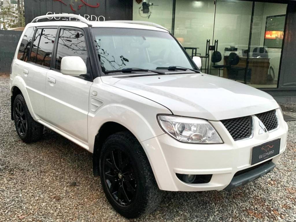 Mitsubishi Airtrek 2.0 4X2 16V 140CV FLEX 4P AUTOMÁTICO    2012