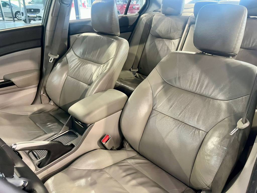 Honda Civic 2.0 sedan lxr flexone aut.    2014