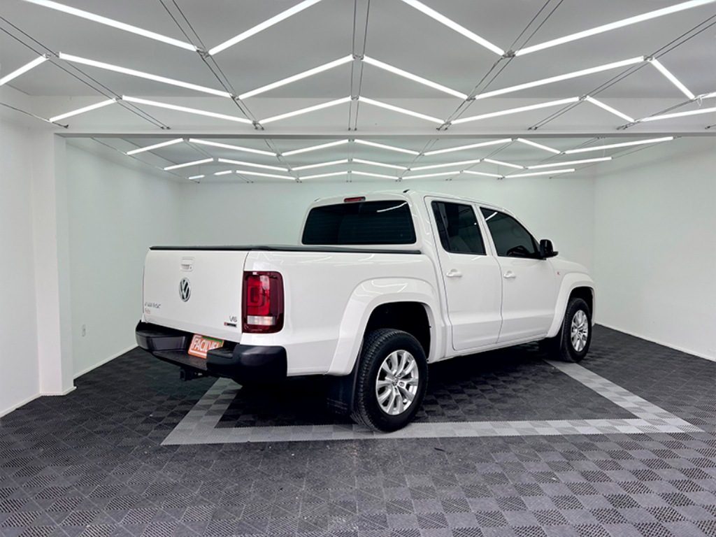 Volkswagen Amarok Comfortline v6 4x4 3.0 turbo aut. - ghy7i14    2023