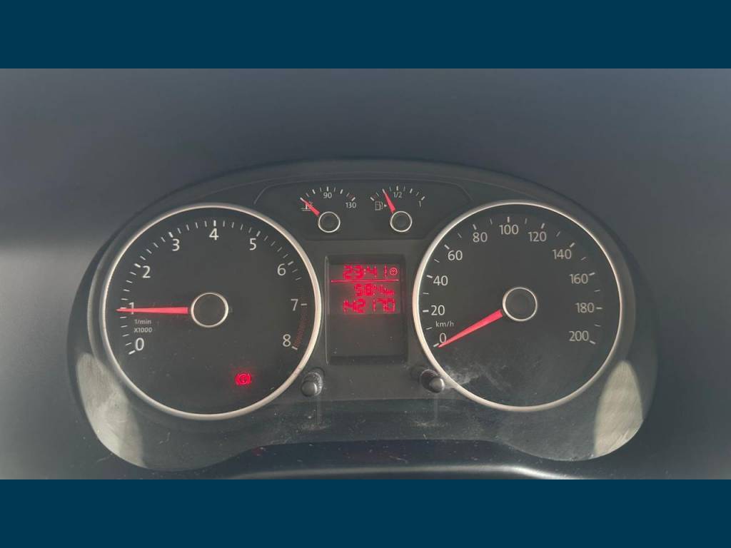 Volkswagen Voyage 1.0 city mi total flex 8v    2014