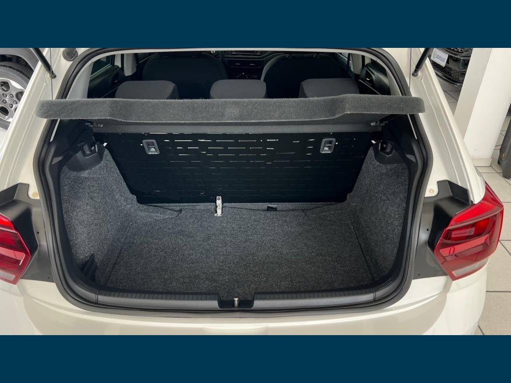 Volkswagen Polo 1.0 flex 12v 5p    2021