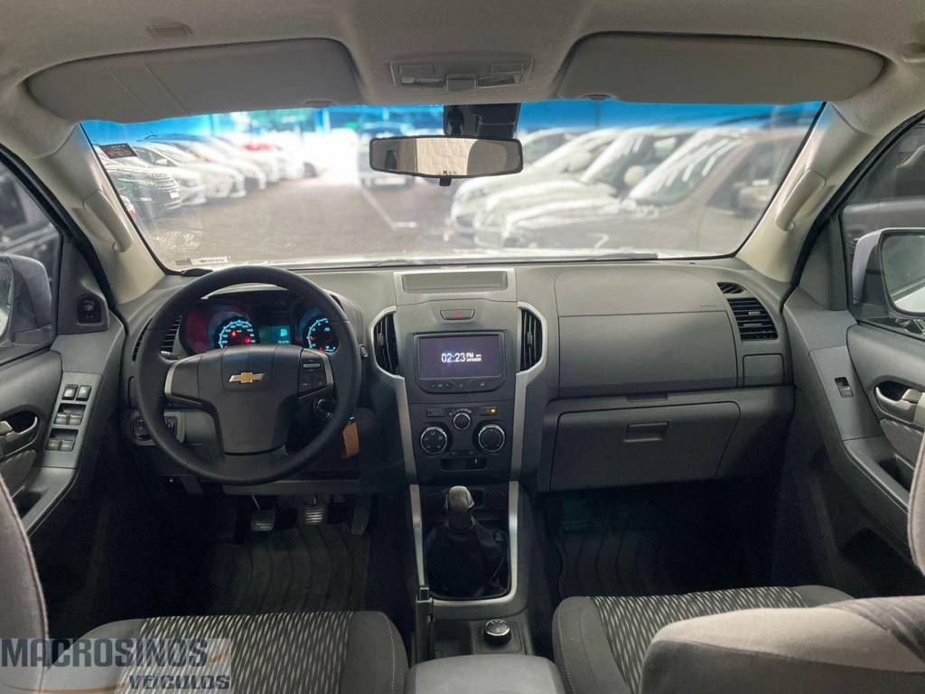 Chevrolet S10 Lt 2.5 flex 4x4 cd    2015