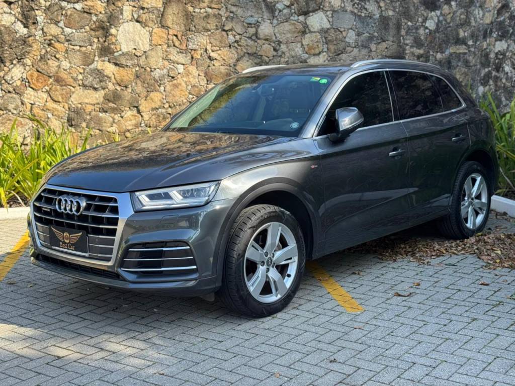 Audi Q5 2.0 TFSI Quattro S-tronic    2020