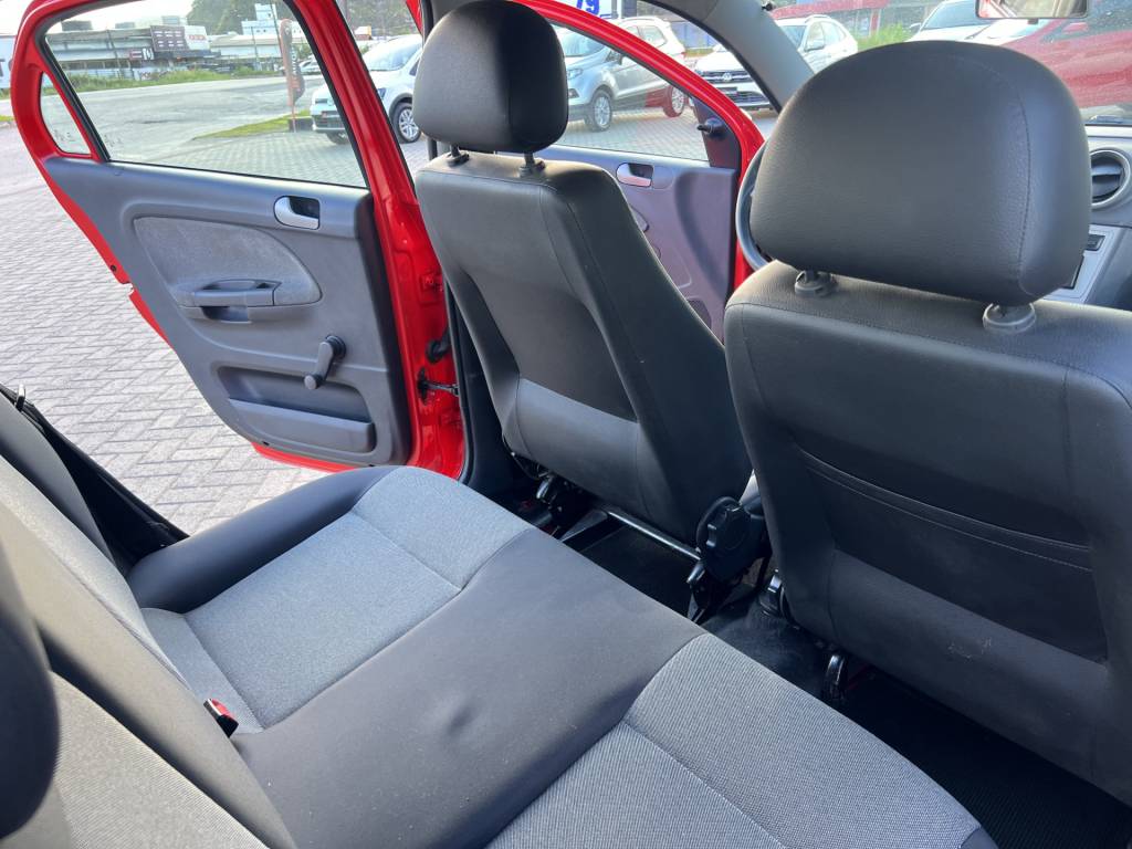 Volkswagen Gol 1.0 (novo) mi total flex    2014