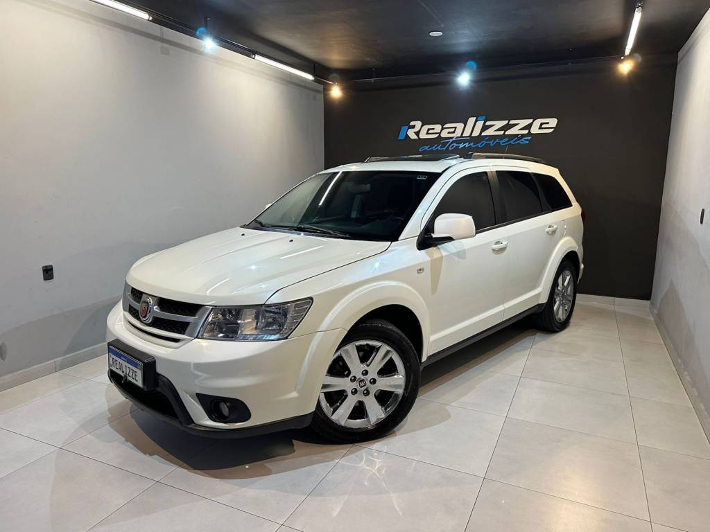 Fiat Freemont 2.4    2014