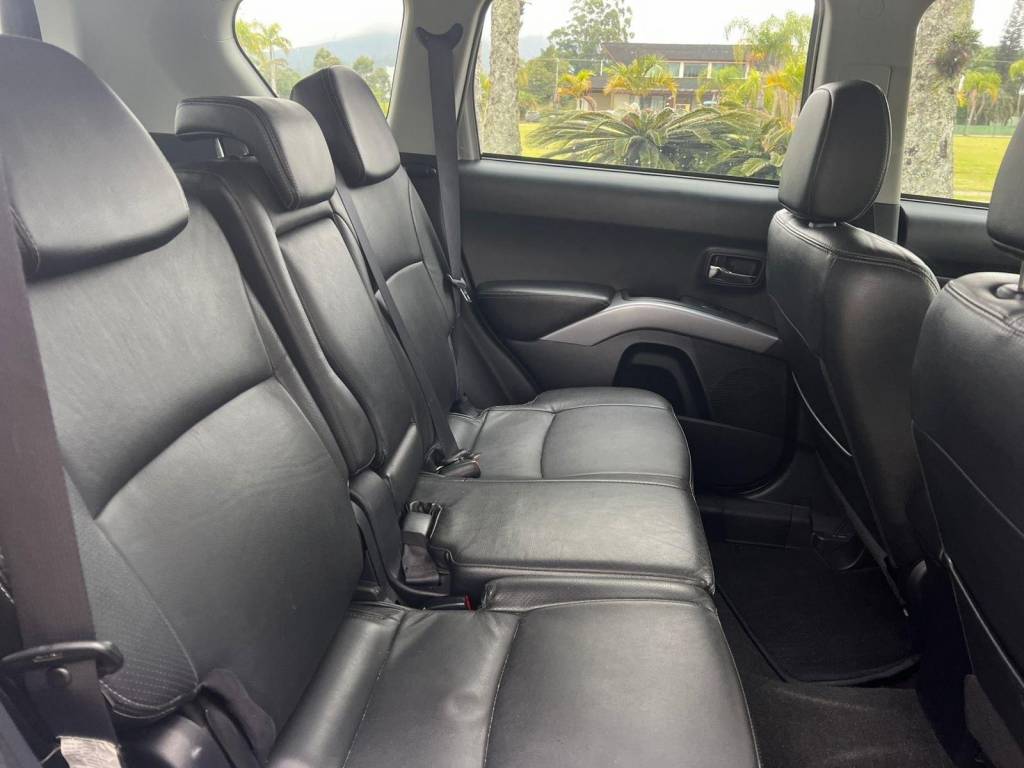 Mitsubishi Outlander 2.0 16v 160cv aut.    2012