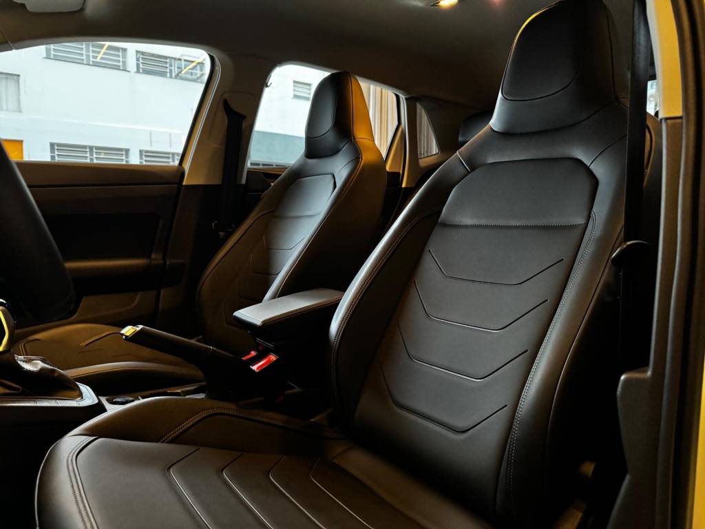 Volkswagen Polo Highline tsi 1.0 flex 12v aut.    2025