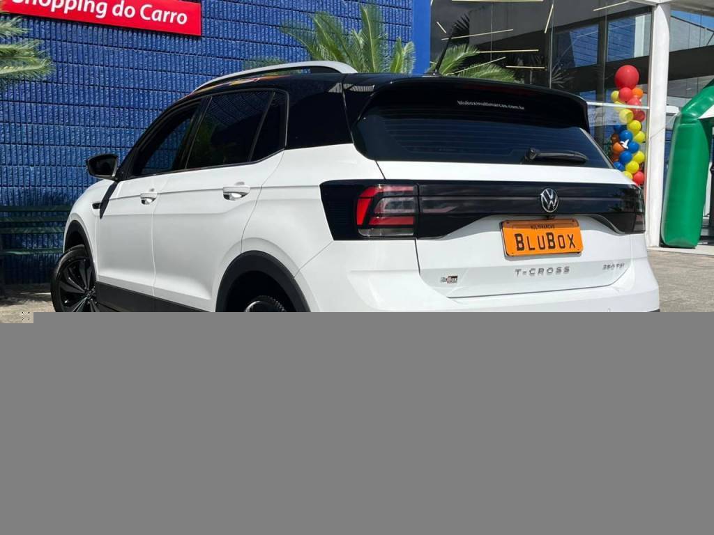 Volkswagen T-Cross Hig. 250 tsi 1.4 flex 16v 5p aut    2023