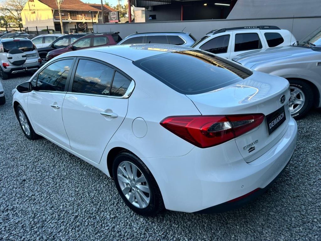 Kia Cerato     2014