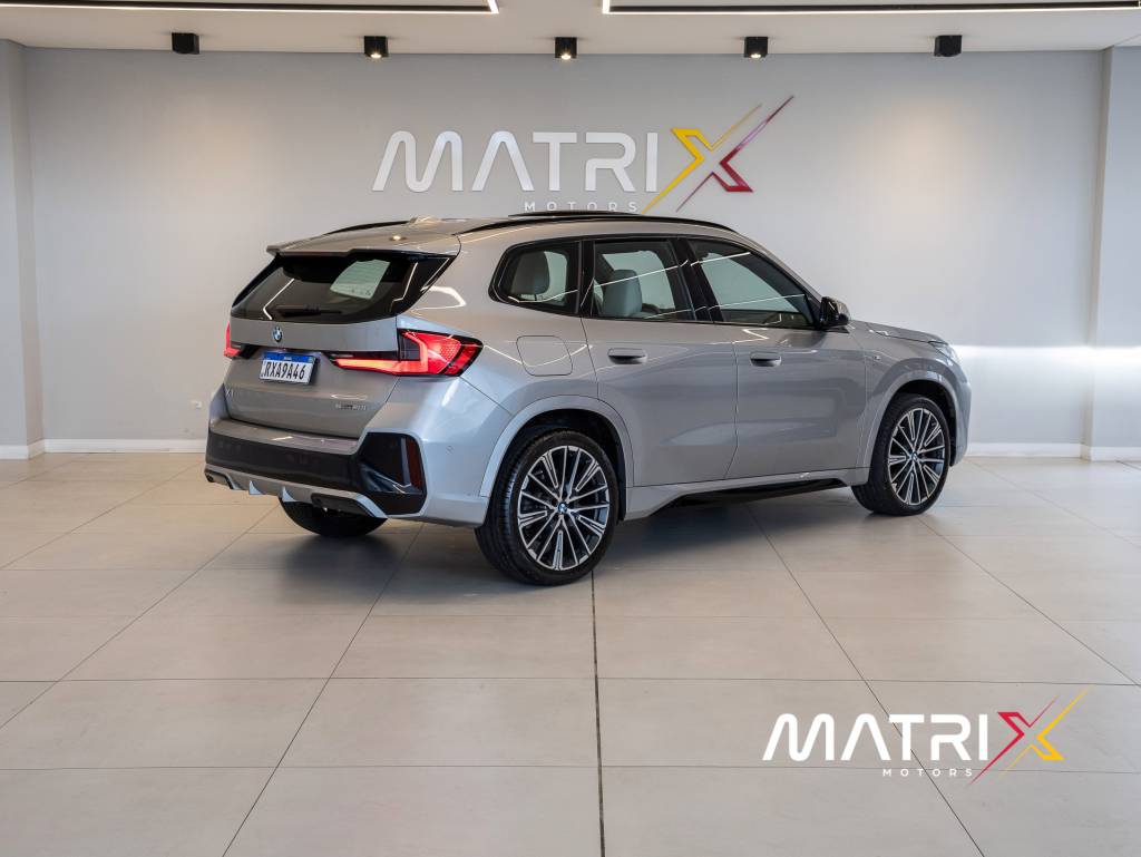 BMW X1 2.0    2023