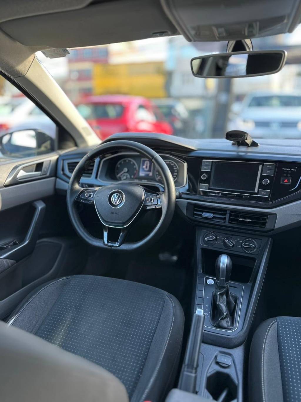 Volkswagen Polo Comfort. 200 tsi 1.0 flex 12v aut.    2018