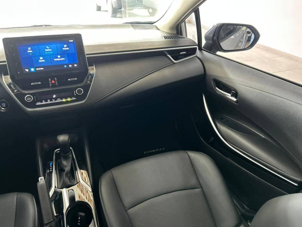 Toyota Corolla Xei 2.0 flex 16v aut.    2024