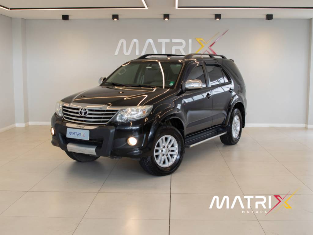 Toyota Hilux 2.7 16V    2014