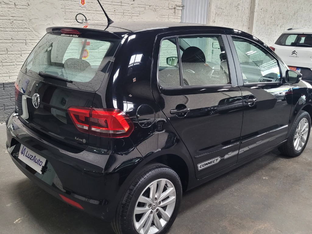 Volkswagen Fox Connect 1.6 flex 8v 5p    2020