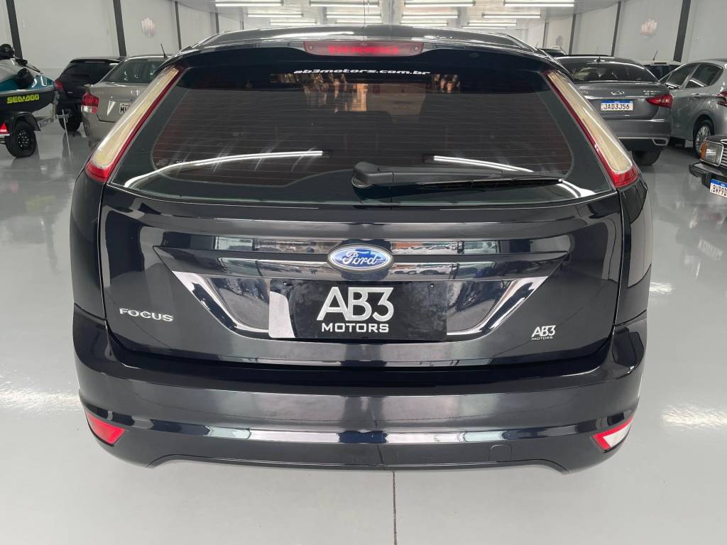 Ford Focus 1.6 s/se/se plus flex 8v/16v  5p    2012