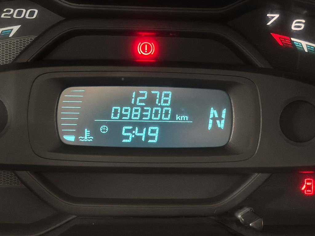 Chevrolet Agile Ltz easytronic 1.4    2014