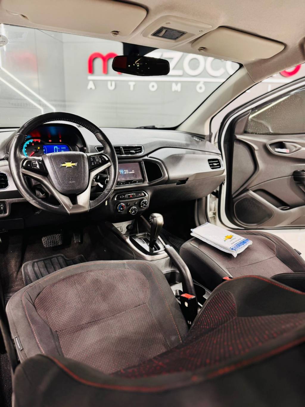 Chevrolet Onix 1.4 8v flexpower 5p aut.    2015