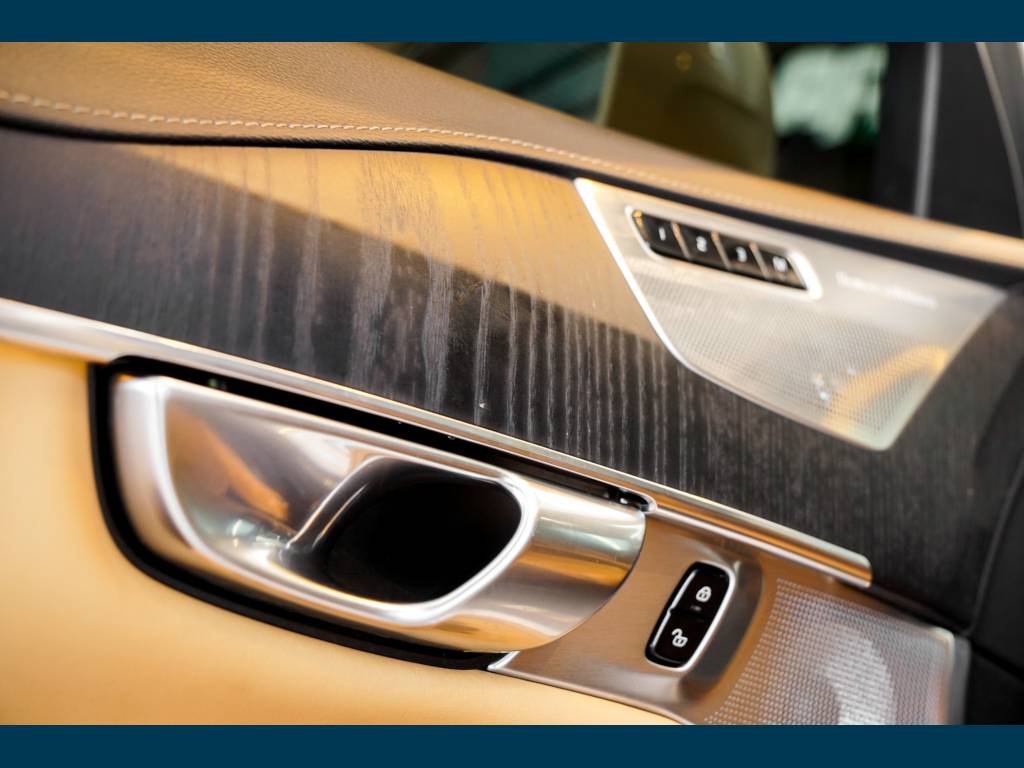 Volvo XC90 2.0 12v    2022