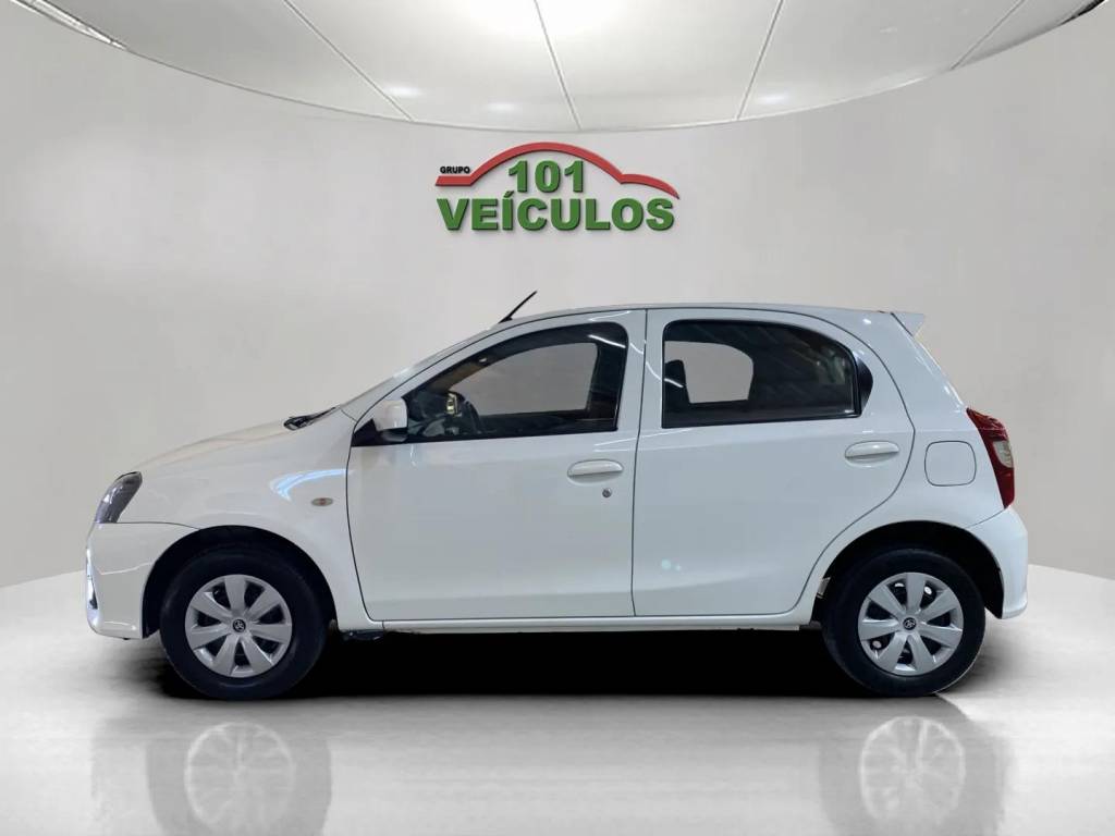 Toyota Etios Etios 1.3 hb hatch x 16v flex 4p mec    2019