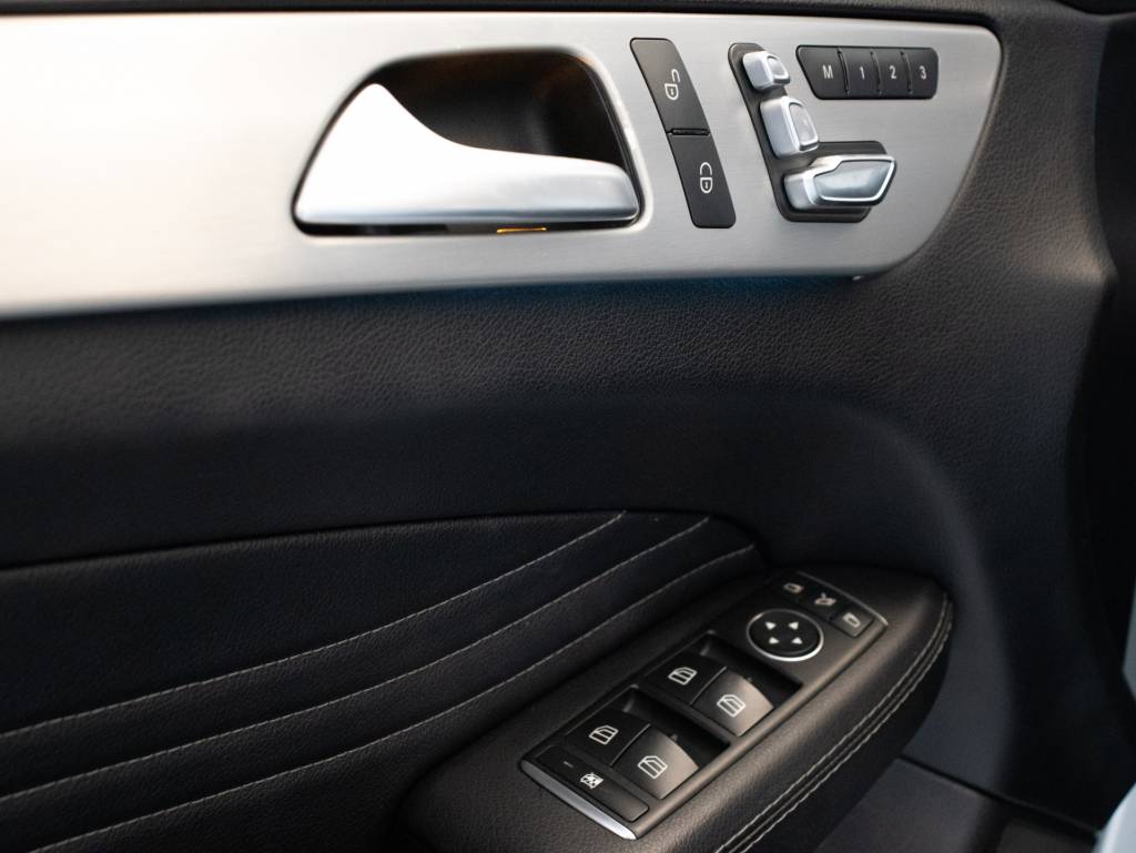 Mercedes Benz GLE 400 3.0 24v    2017